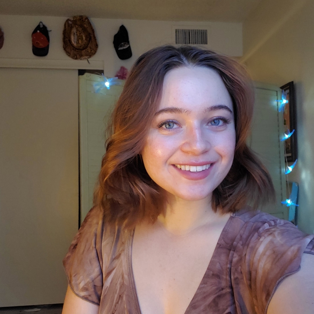 Meet your Posher, Cassie